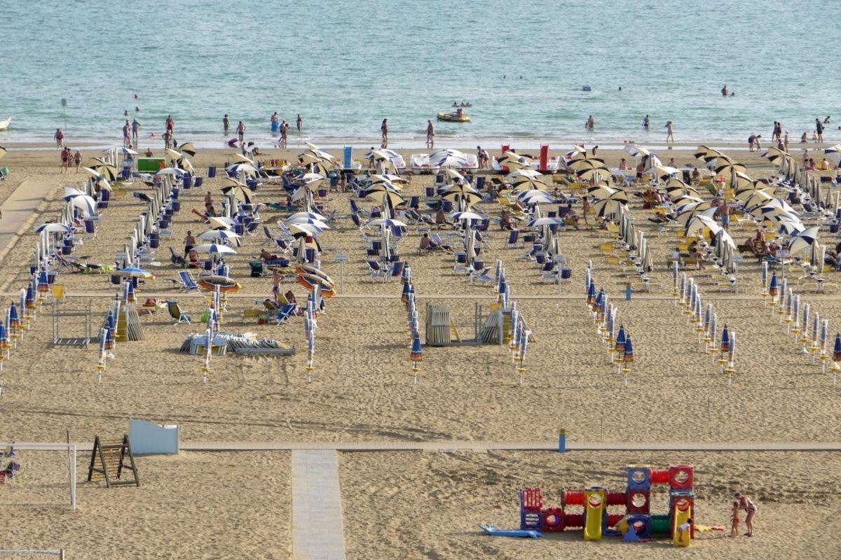 Hotel Lido Bibione Beach Eksteriør billede