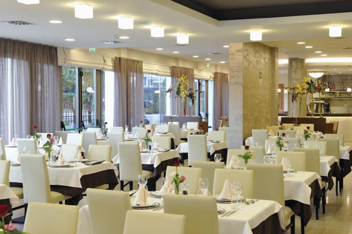 Hotel Lido Bibione Beach Eksteriør billede